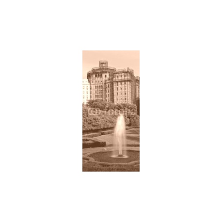 Conservatory Garden Center Fountain in Central Park, with Fifth Avenue buildings in the background, New York City, USA., 70x147, Vinilo Adhesivo, Vinilo Microperforado (especial para cristales), Original, Sepia
