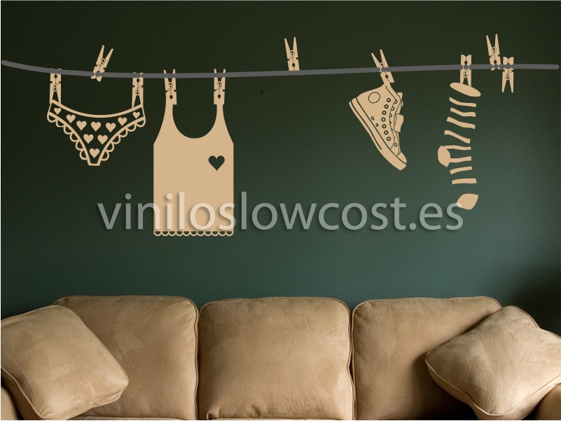 Vinilo ropa colgada